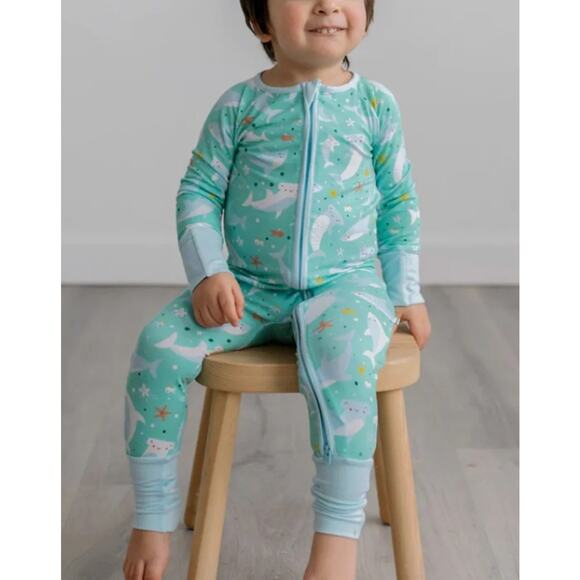 Little Sleepies Bamboo Viscose Zippy in Shark Soiree Size 12-18 Months - Picture 1 of 8